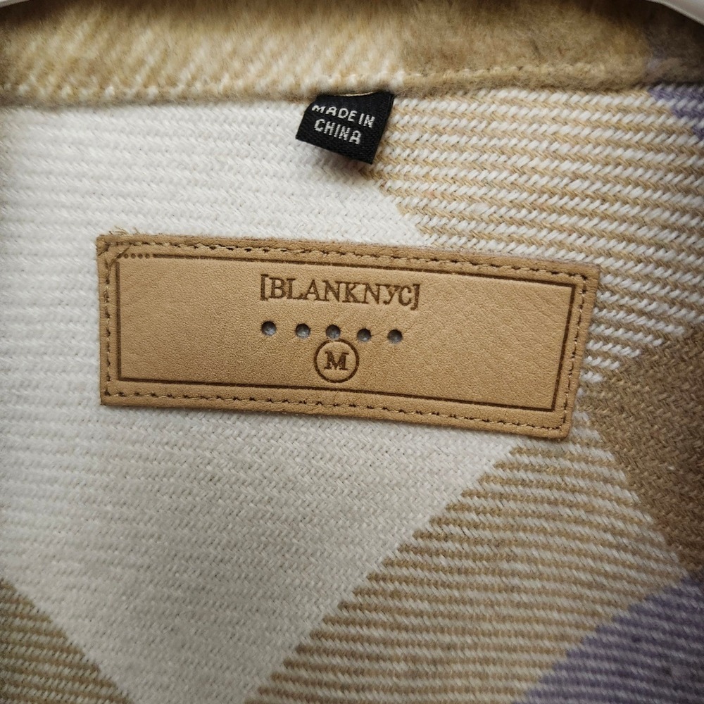 [BLANKNYC] Plaid‎ Trail Blazer Shacket Button Front Cream Beige Purple Medium - Picture 7 of 10